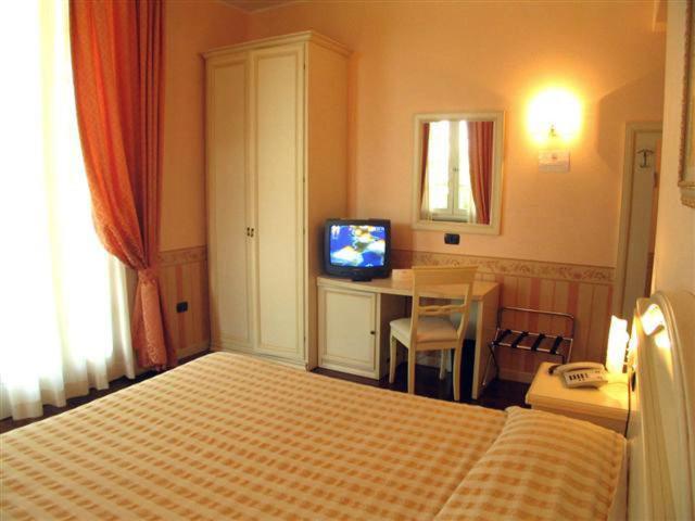 Hotel Gardenia & Villa Charme Adults Friendly 10Plus Bardolino Exterior photo